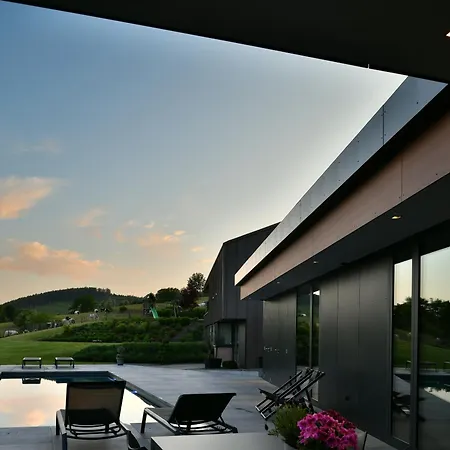 Villa Le Bel R